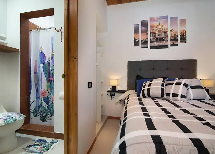 Ursus, Mi Casita En Villa Mexico City