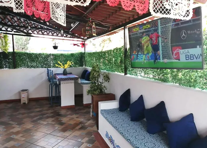 Ursus, Mi Casita En Villa Mexico City